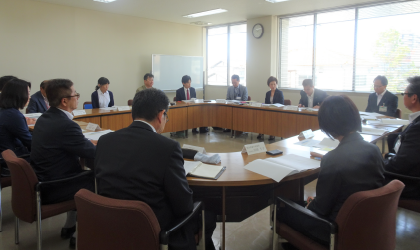ひきこもり支援等検討委員会